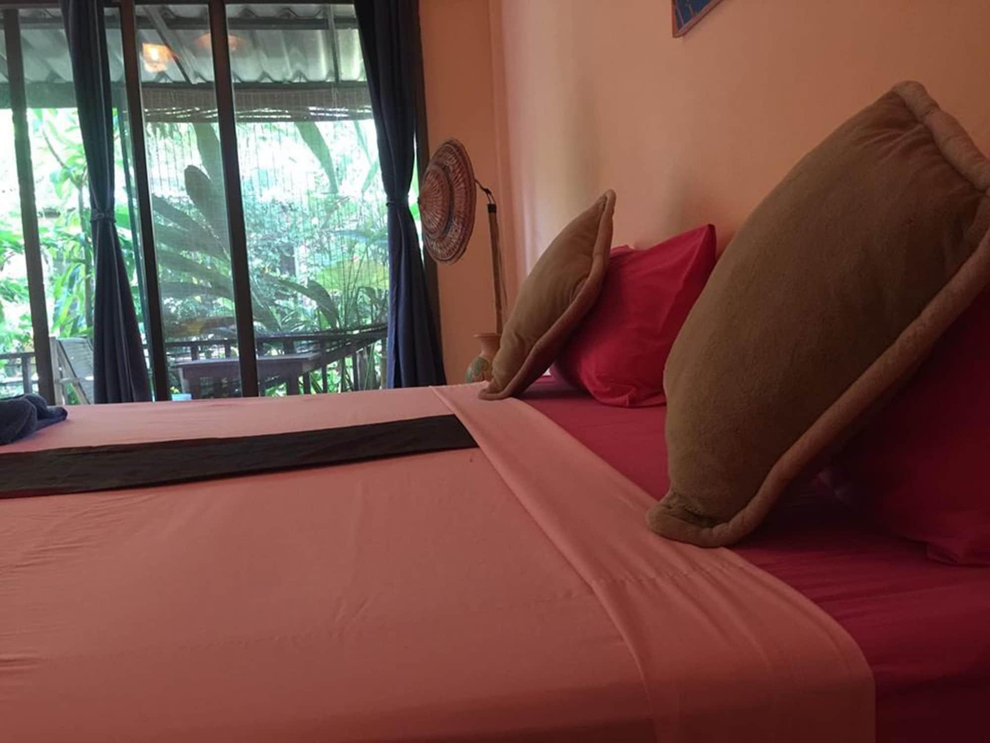 Cha-Ba Bungalow & Art Gallery Ko Lanta 外观 照片