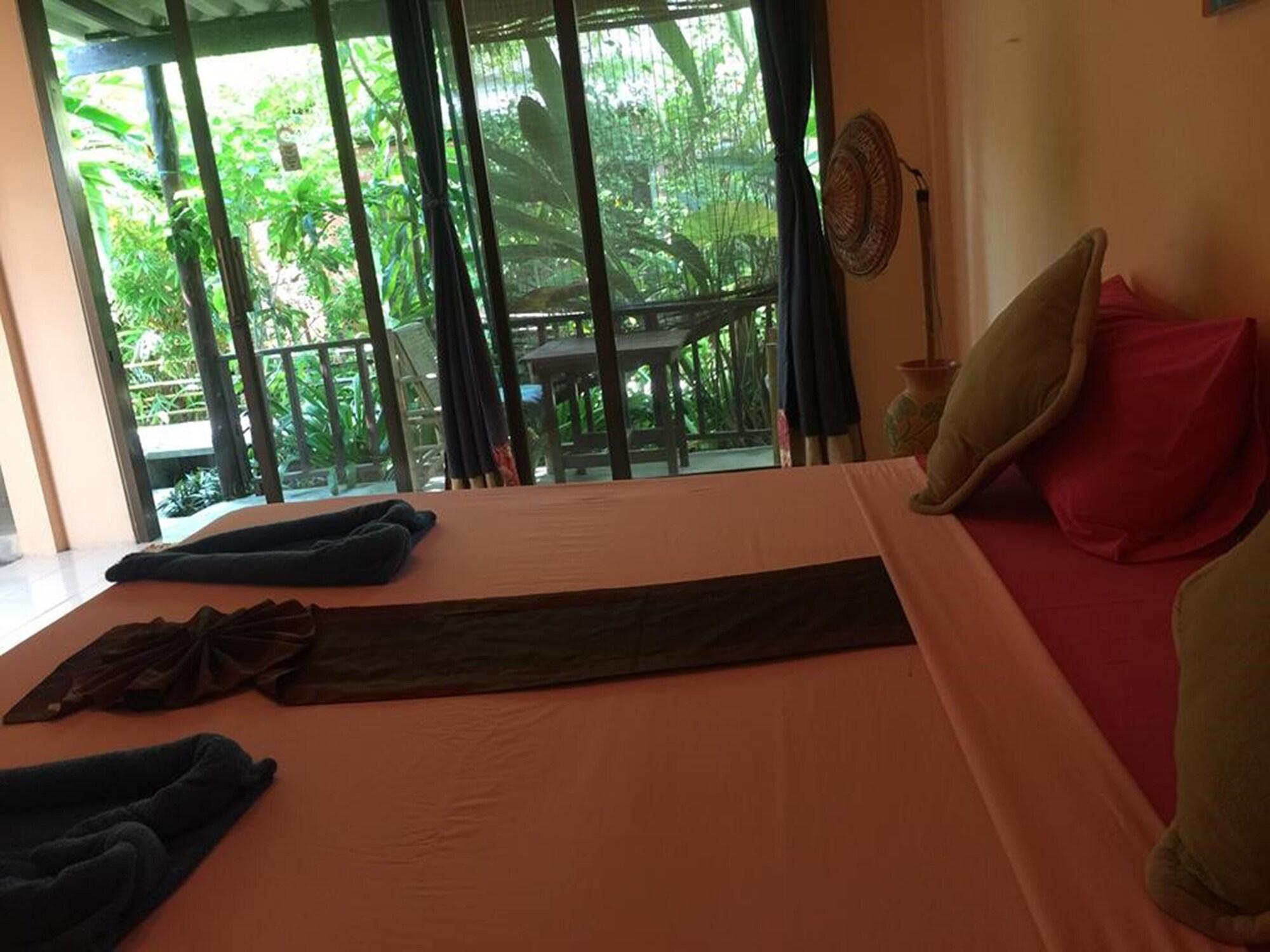 Cha-Ba Bungalow & Art Gallery Ko Lanta 外观 照片